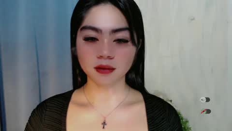Snapshot of cathy_ho chatting on 12.18.24 cathy_ho online show from 12.18.24