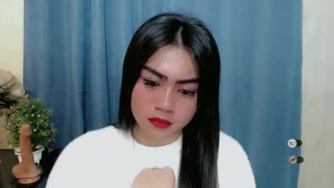 Snapshot of cathy_ho chatting on 01.03.25 cathy_ho online show from 01.03.25