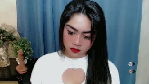 Snapshot of cathy_ho chatting on 01.03.25 cathy_ho online show from 01.03.25