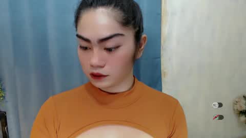 Snapshot of cathy_ho chatting on 01.13.25 cathy_ho online show from 01.13.25
