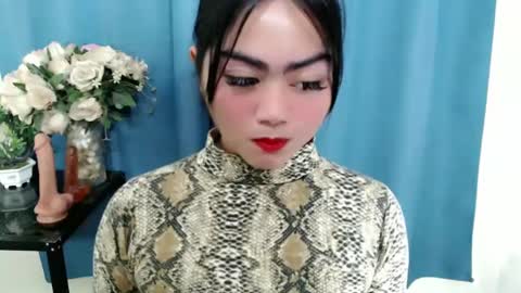 Snapshot of cathy_ho chatting on 01.28.25 cathy_ho online show from 01.28.25