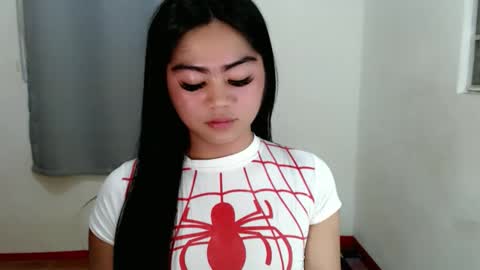 Snapshot of cathy_ho chatting on 09.30.25 cathy_ho online show from 09.30.25