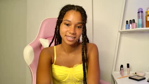 Snapshot of cedaya555 chatting on 10.03.25 CEDAYA555 online show from 10.03.25