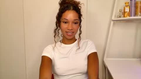 Snapshot of cedaya555 chatting on 10.23.25 CEDAYA555 online show from 10.23.25