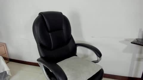 Snapshot of celeste_hillx chatting on 10.09.25 celeste_hillx online show from 10.09.25