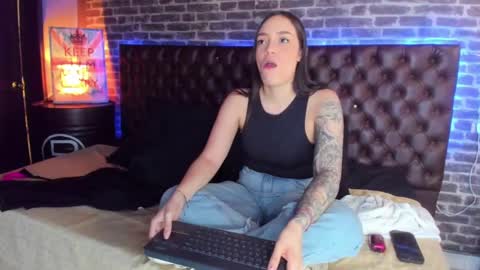 celeste_starsss online show from 11.14.25