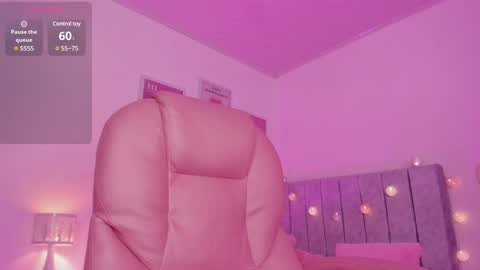 Snapshot of celestecute_ chatting on 12.23.24 Celeste   INSTAGRAM Celestecute 01 online show from 12.23.24