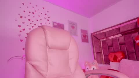 Snapshot of celestecute_ chatting on 02.15.25 Celeste   INSTAGRAM Celestecute 01 online show from 02.15.25