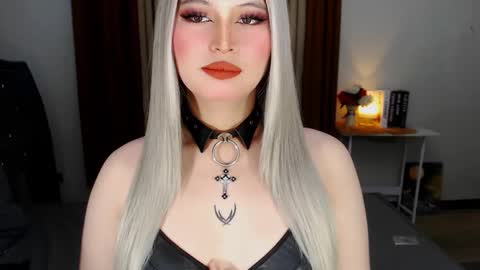 Snapshot of celestehollywood chatting on 01.19.25 CELESTE IGYoshi Tian online show from 01.19.25