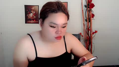 Snapshot of chabilataxx chatting on 09.28.25 chabilataxx online show from 09.28.25