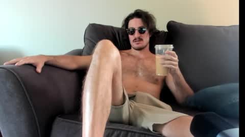 Lydong online show from 10.04.25