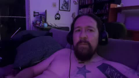Snapshot of chalex2 chatting on 09.18.25 chalex2 online show from 09.18.25