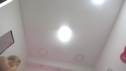 Snapshot of chalotte_grey chatting on 01.12.25 Charlotte Grey online show from 01.12.25