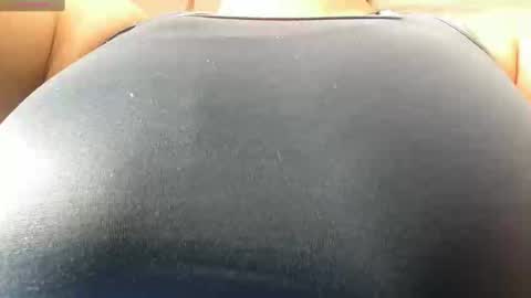 Snapshot of chanell15 chatting on 02.05.25 Fabi online show from 02.05.25