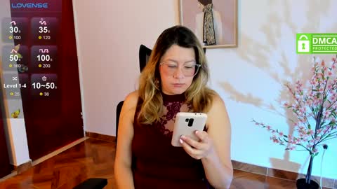 Snapshot of chanell_taylor_ chatting on 01.14.25 chanell online show from 01.14.25
