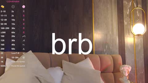 Snapshot of chanelmay chatting on 01.28.25 Chanel online show from 01.28.25