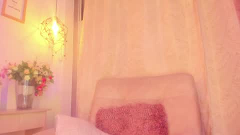 Snapshot of chantall_valkoba chatting on 12.23.24 Chantall online show from 12.23.24