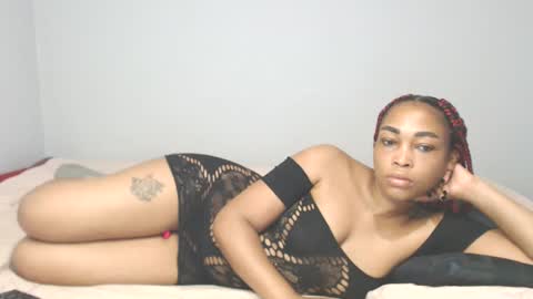 Snapshot of chantel87_ chatting on 02.17.25 chantel87_ online show from 02.17.25