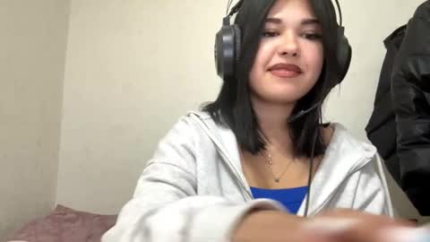 Lola online show from 12.01.25