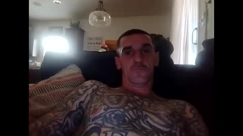 Snapshot of charles1889 chatting on 09.27.25 charles1889 online show from 09.27.25