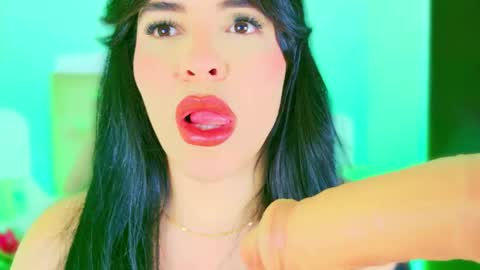 Charloott Evans online show from 11.14.25