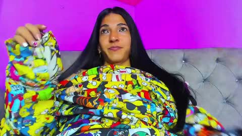 Snapshot of charlot_sanchez chatting on 12.27.24 lot online show from 12.27.24