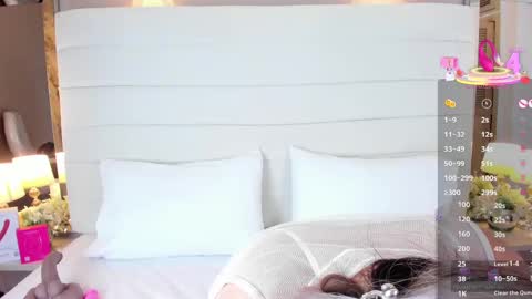 Charlotte online show from 09.15.25