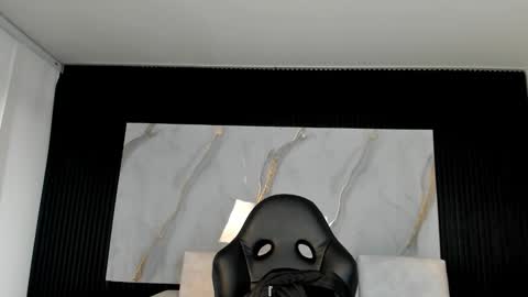 Charlotte  Everyday From 0700 to 1300 Col Time online show from 11.29.25