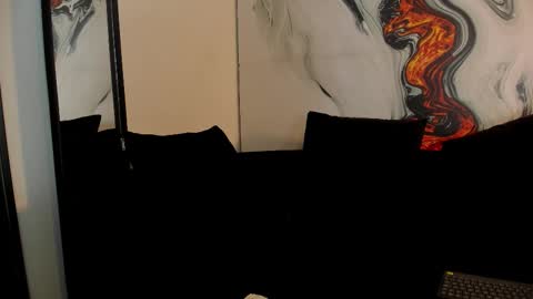 Snapshot of charlottegray_1 chatting on 09.28.25 charlottegray_1 online show from 09.28.25