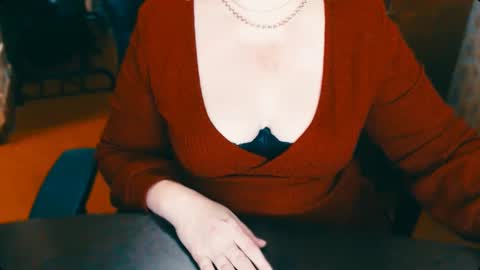 Snapshot of charlottextasty chatting on 01.21.25 CharlotteXTasty online show from 01.21.25