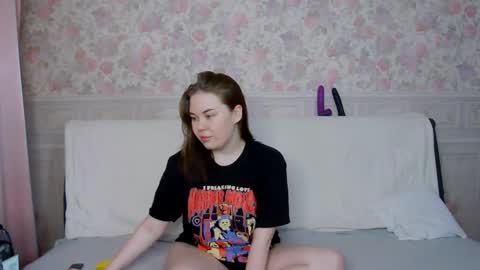 charming_lolla online show from 12.09.24