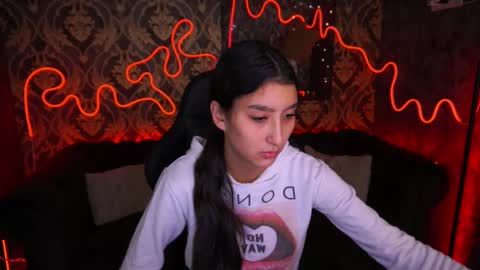 Snapshot of charmmocco chatting on 01.20.25 SweetMoco online show from 01.20.25