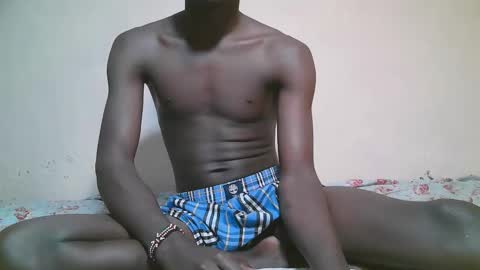 charmzboy online show from 11.28.25