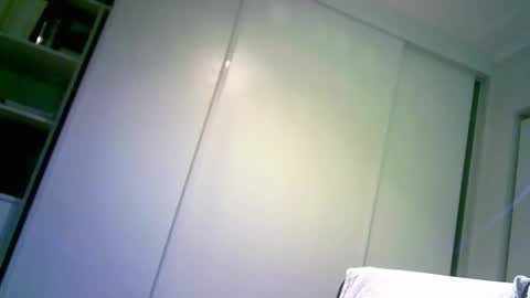 Snapshot of chaterbater79 chatting on 10.18.25 chaterbater79 online show from 10.18.25