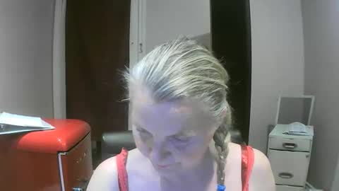 Snapshot of chealsiek chatting on 10.03.25 chealsiek online show from 10.03.25