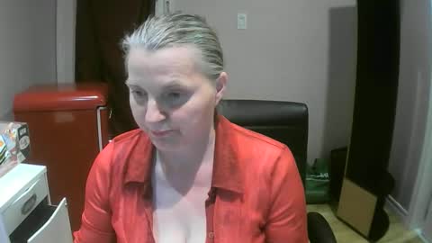 Snapshot of chealsiek chatting on 10.08.25 chealsiek online show from 10.08.25