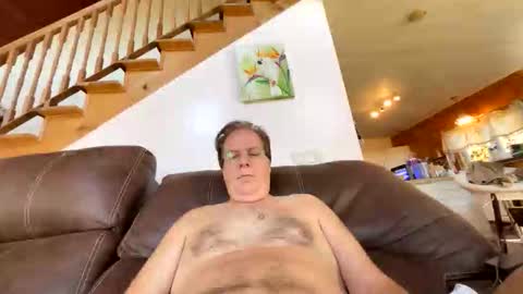 Snapshot of chefbrian36 chatting on 10.01.25 Chefbrian36 online show from 10.01.25