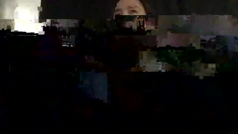 Snapshot of chellybear101 chatting on 12.29.24 chellybear101 online show from 12.29.24