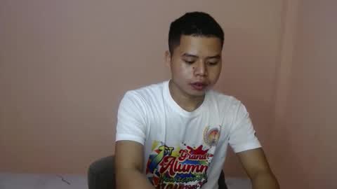 Snapshot of cheno_69 chatting on 11.02.25 im cheno online show from 11.02.25