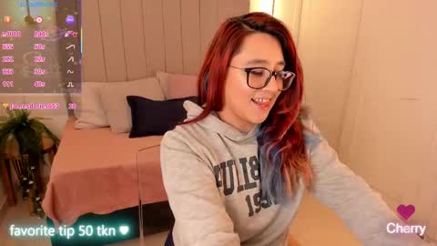 Snapshot of cherry_blushh chatting on 09.16.25 cherry_blushh online show from 09.16.25