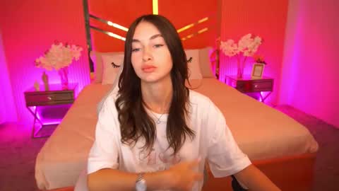 Snapshot of cherryylulu chatting on 09.16.25 cherryylulu online show from 09.16.25