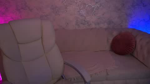 Snapshot of cherryylulu chatting on 09.22.25 cherryylulu online show from 09.22.25