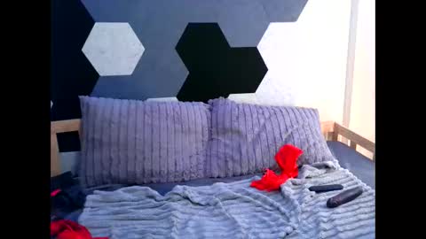 cheyennel online show from 12.04.25