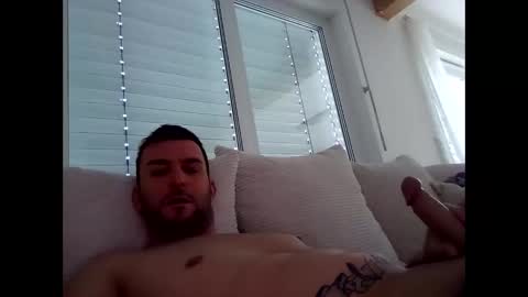 chris online show from 02.05.25