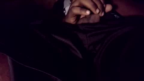 Snapshot of chilling124 chatting on 10.13.25 Chilling online show from 10.13.25