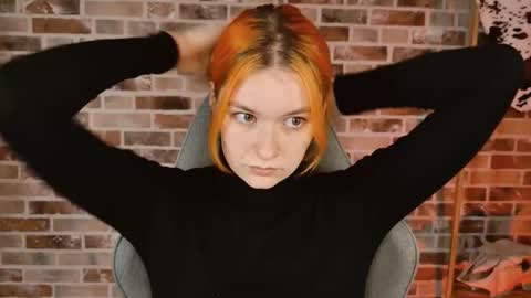 Bella online show from 11.25.25