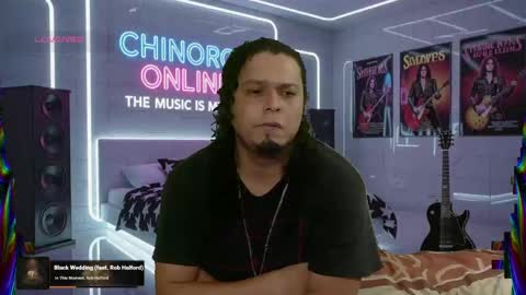 Snapshot of chinoroz chatting on 09.19.25 Enrique online show from 09.19.25