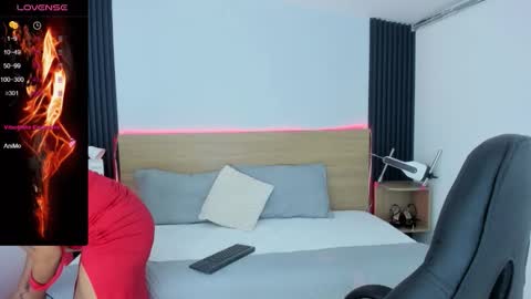 Chiqui online show from 11.24.25