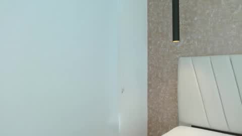 Snapshot of chloe_brownn1 chatting on 12.29.24 Abby 19 years online show from 12.29.24