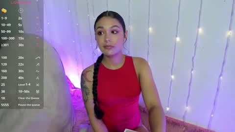 Chloe  online show from 03.11.25